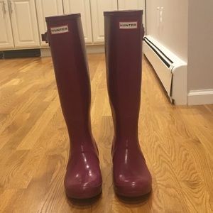 Hunter Original Tall Gloss Rain Boots - Violet